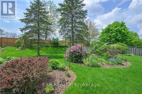 3947 Stacey Crescent, London, ON - Outdoor