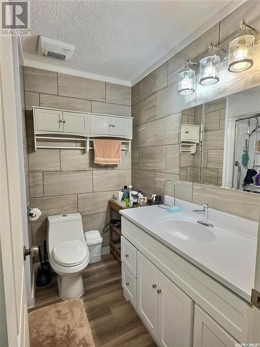 Northside Acreage, Paddockwood Rm No. 520, SK - Indoor Photo Showing Bathroom