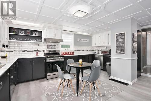 763 Boyle Drive, Woodstock, ON - Indoor Photo Showing Kitchen