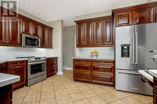 5342 Eramosa-Erin Townlin, Guelph/Eramosa, ON - Indoor Photo Showing Kitchen