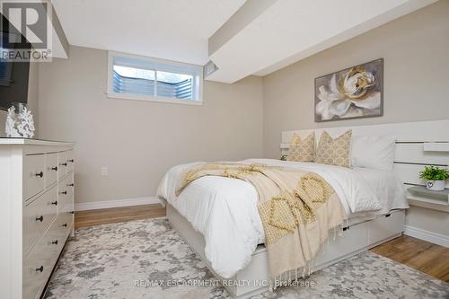 5342 Eramosa-Erin Townlin, Guelph/Eramosa, ON - Indoor Photo Showing Bedroom