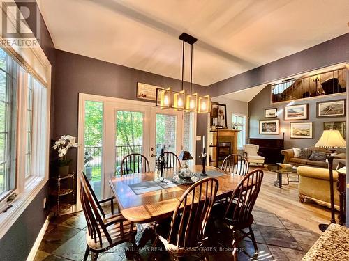 3 Oldoakes Place, Hamilton (Ancaster), ON - Indoor Photo Showing Dining Room