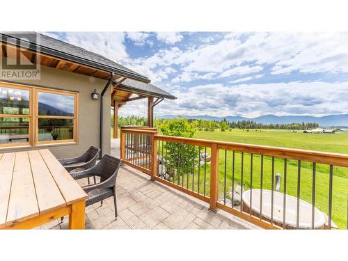 4720 36Th Street, Canyon, BC - Outdoor With Deck Patio Veranda