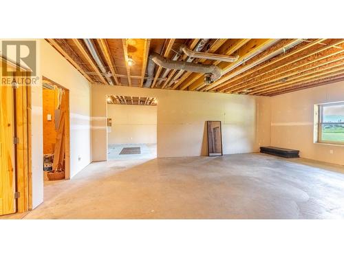 4720 36Th Street, Canyon, BC - Indoor