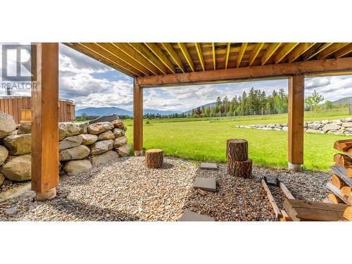 4720 36Th Street, Canyon, BC - Outdoor With Deck Patio Veranda