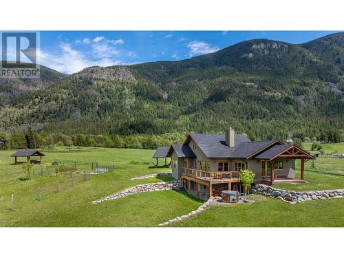 4720 36Th Street, Canyon, BC - Outdoor With View