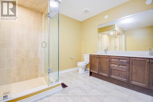 40 Wheatberry Crescent, Brampton, ON - Indoor Photo Showing Bathroom