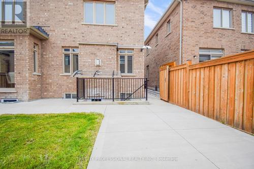 40 Wheatberry Crescent, Brampton, ON - Outdoor With Exterior