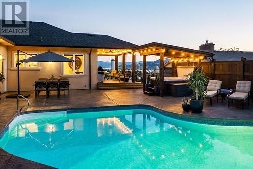 1162 Montrose Place, Kelowna, BC - Outdoor With In Ground Pool With Deck Patio Veranda