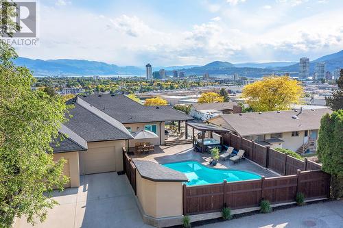 1162 Montrose Place, Kelowna, BC - Outdoor With View