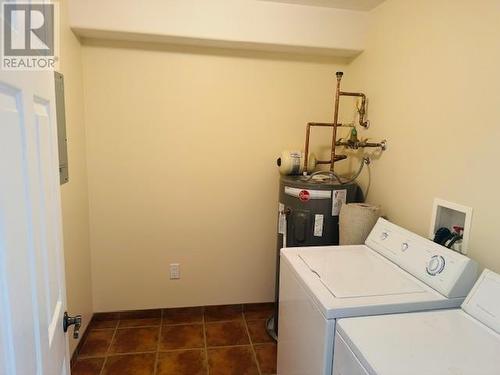 9307 62Nd Avenue Unit# 214, Osoyoos, BC - Indoor Photo Showing Laundry Room