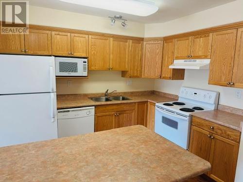 9307 62Nd Avenue Unit# 214, Osoyoos, BC - Indoor Photo Showing Kitchen With Double Sink