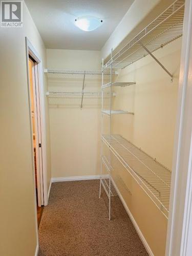 9307 62Nd Avenue Unit# 214, Osoyoos, BC - Indoor With Storage