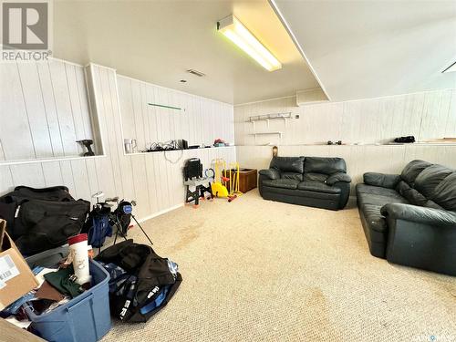 139 Macdowall Crescent, Prince Albert, SK - Indoor