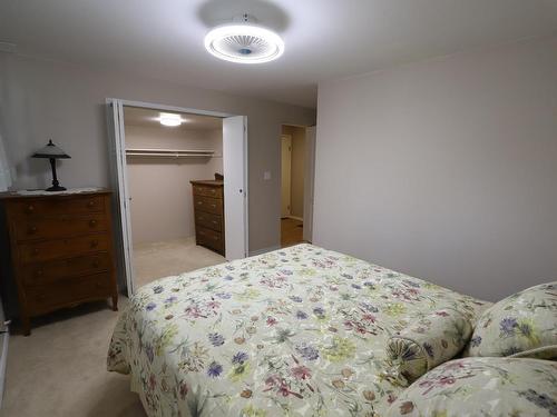 1847 Juniper Drive, Merritt, BC - Indoor Photo Showing Bedroom