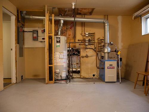 1847 Juniper Drive, Merritt, BC - Indoor Photo Showing Basement