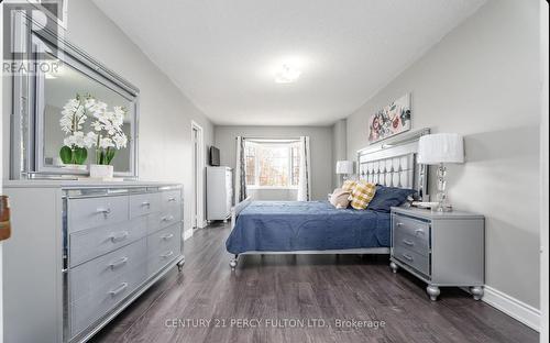 183 Manley Lane, Milton, ON - Indoor Photo Showing Bedroom