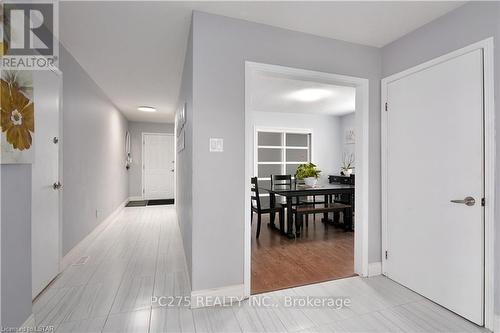 39 Golfdale Crescent, London, ON - Indoor Photo Showing Other Room