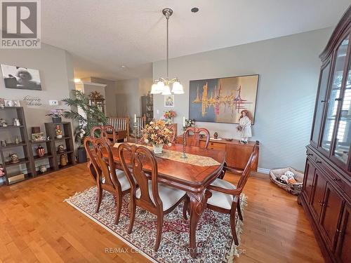 Unit 15 - 101 Southgate Parkway, St. Thomas, ON - Indoor Photo Showing Dining Room