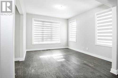 84 Alcorn Drive, Kawartha Lakes, ON - Indoor Photo Showing Other Room