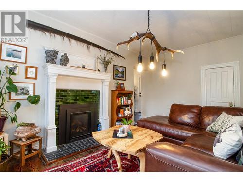 107 Third Street E, Revelstoke, BC - Indoor Photo Showing Living Room With Fireplace