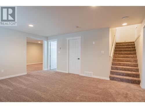 7981 Birchwood  Drive, Trail, BC - Indoor Photo Showing Other Room