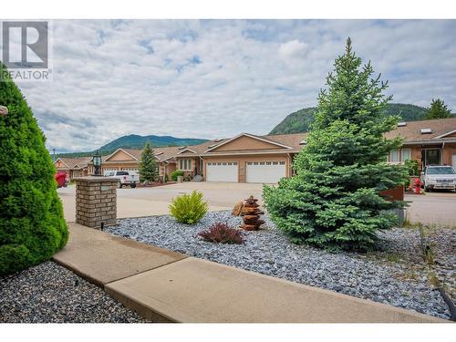 7981 Birchwood  Drive, Trail, BC - Outdoor