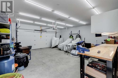 617 Chinook Gate Greenway Sw, Airdrie, AB - Indoor Photo Showing Garage