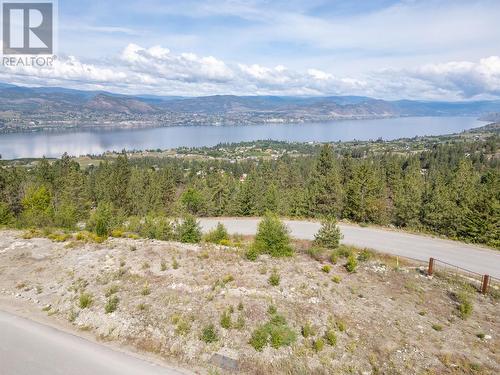 3050 Outlook Way, Naramata, BC 