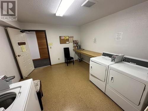 3704 27 Avenue Unit# 333, Vernon, BC - Indoor Photo Showing Laundry Room