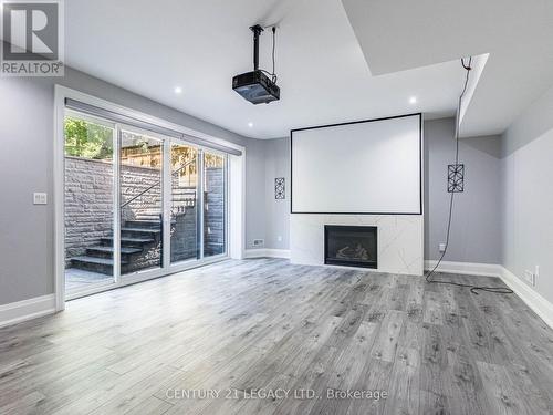 1368 Kenmuir Avenue, Mississauga, ON - Indoor Photo Showing Other Room With Fireplace