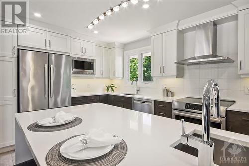 2985 Linton Road, Ottawa, ON - Indoor Photo Showing Kitchen With Upgraded Kitchen