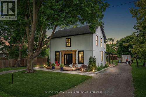 10 Queen Street S, Kawartha Lakes, ON - Outdoor