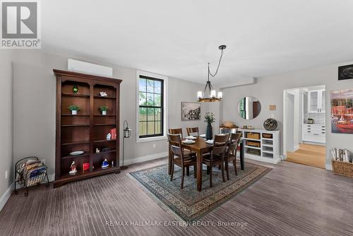 10 Queen Street S, Kawartha Lakes, ON - Indoor Photo Showing Dining Room