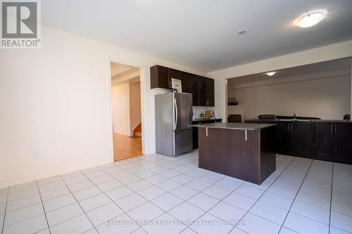 61 Truro Circle, Brampton (Northwest Brampton), ON - Indoor Photo Showing Kitchen