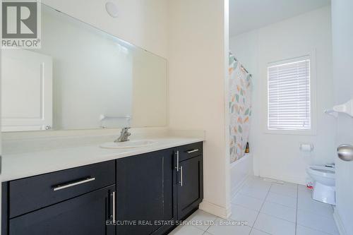 61 Truro Circle, Brampton (Northwest Brampton), ON - Indoor Photo Showing Bathroom