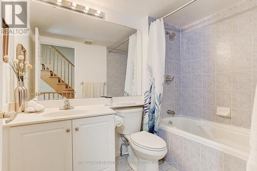 63 David Dunlap Circle, Toronto, ON - Indoor Photo Showing Bathroom