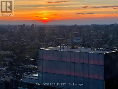 3802 - 357 King Street W, Toronto, ON - Outdoor With View