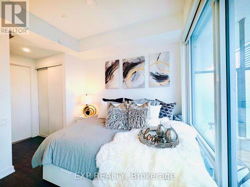 2810 - 3 Gloucester Street, Toronto, ON - Indoor Photo Showing Bedroom