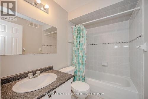 5958 Ridgecrest Trail, Mississauga, ON - Indoor Photo Showing Bathroom