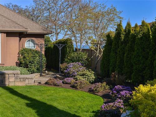 6729 Welch Rd, Central Saanich, BC 