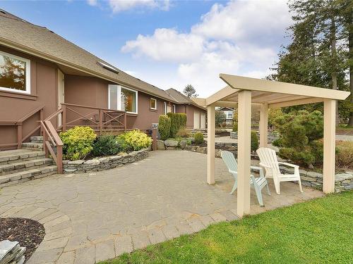 6729 Welch Rd, Central Saanich, BC 