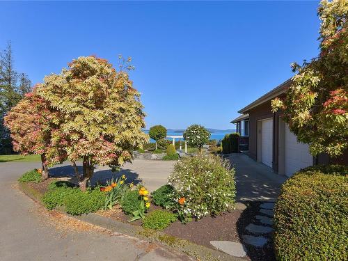 6729 Welch Rd, Central Saanich, BC 