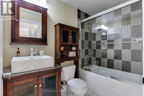 209 - 5 Marine Parade Drive, Toronto, ON - Indoor Photo Showing Bathroom