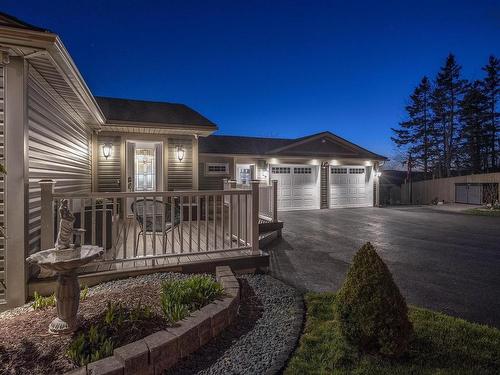 46 Ostrea Lake Road, Musquodoboit Harbour, NS 