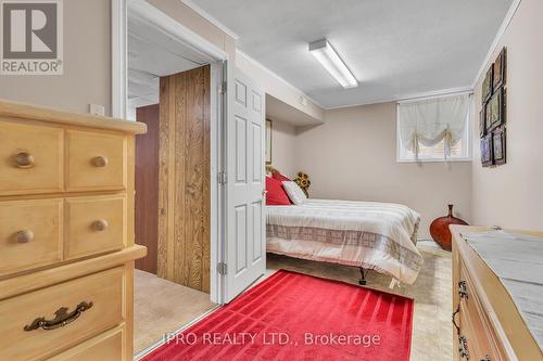 48 Upton Crescent, Guelph, ON - Indoor Photo Showing Bedroom