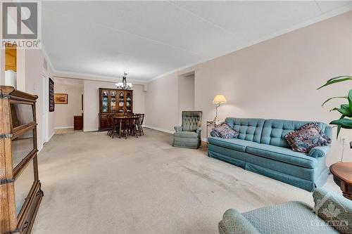 405 Erb Street W Unit#306, Waterloo, ON - Indoor Photo Showing Living Room