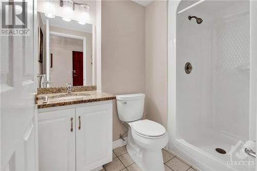 405 Erb Street W Unit#306, Waterloo, ON - Indoor Photo Showing Bathroom