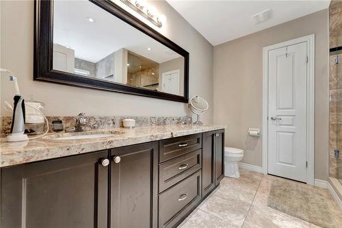 double sink ensuite w/granite & linen closet - 920 Stone Church Road E, Hamilton, ON - Indoor Photo Showing Bathroom