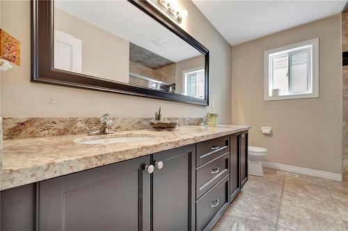 5pc main bath w/double sinks and granite - 920 Stone Church Road E, Hamilton, ON - Indoor Photo Showing Bathroom